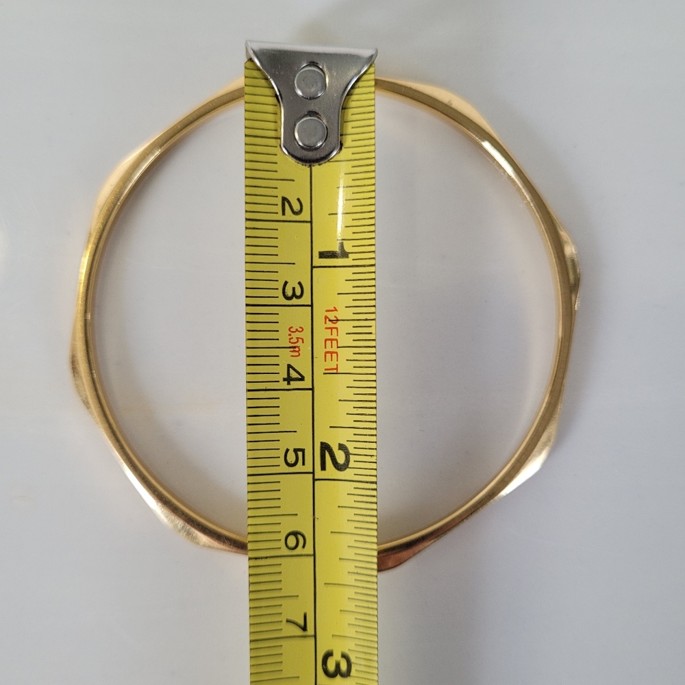 MONET small octagonal gold-tone bangle bracelet - Picture 3 of 5